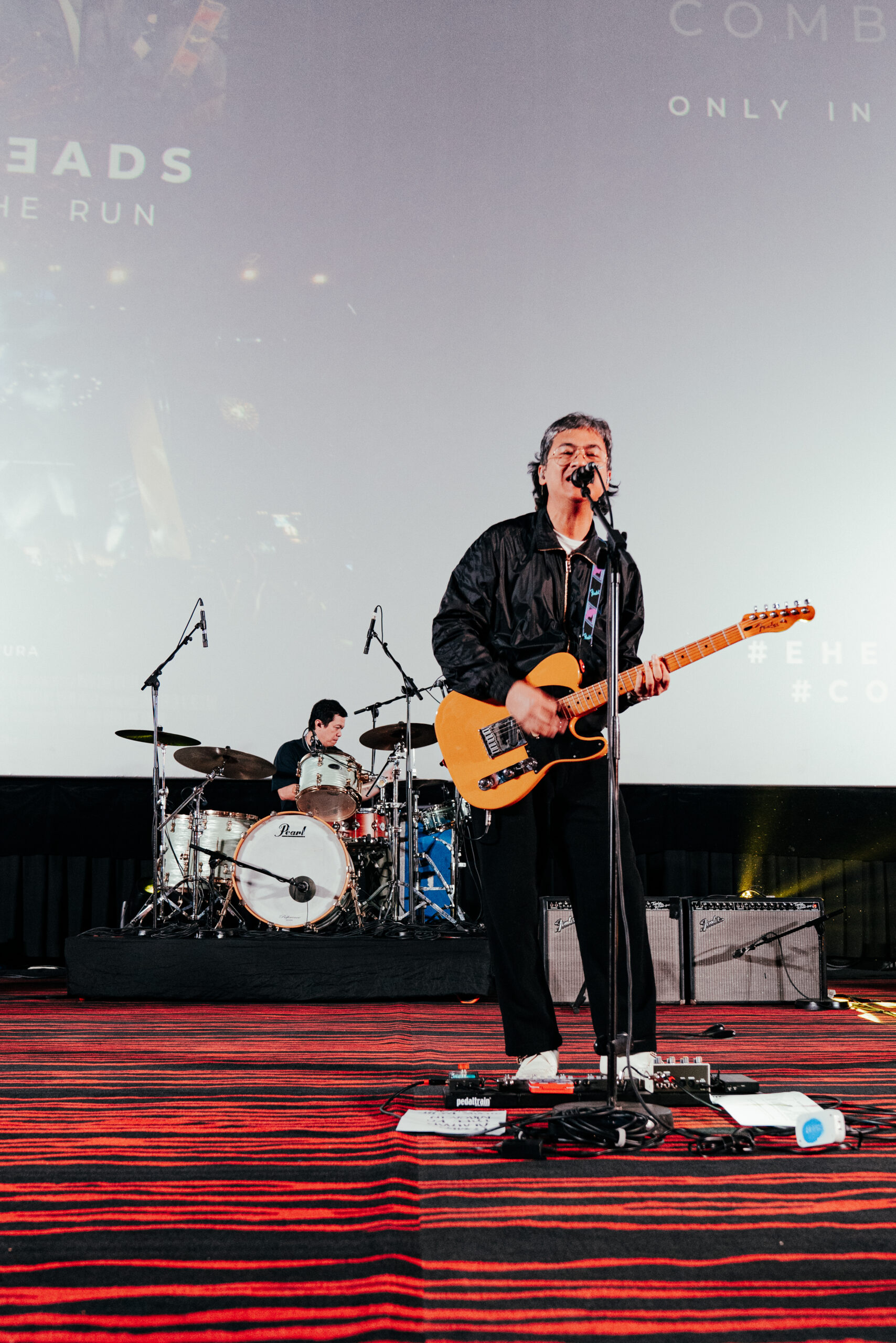 Ely Buendia performed on stage.